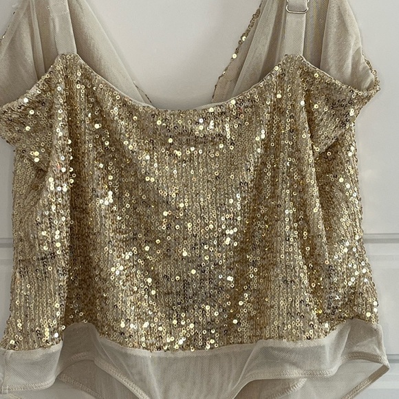 Intimately Free People Sparks Fly Bodysuit Gold Size Large Sequin Metallic NWT - Picture 9 of 12